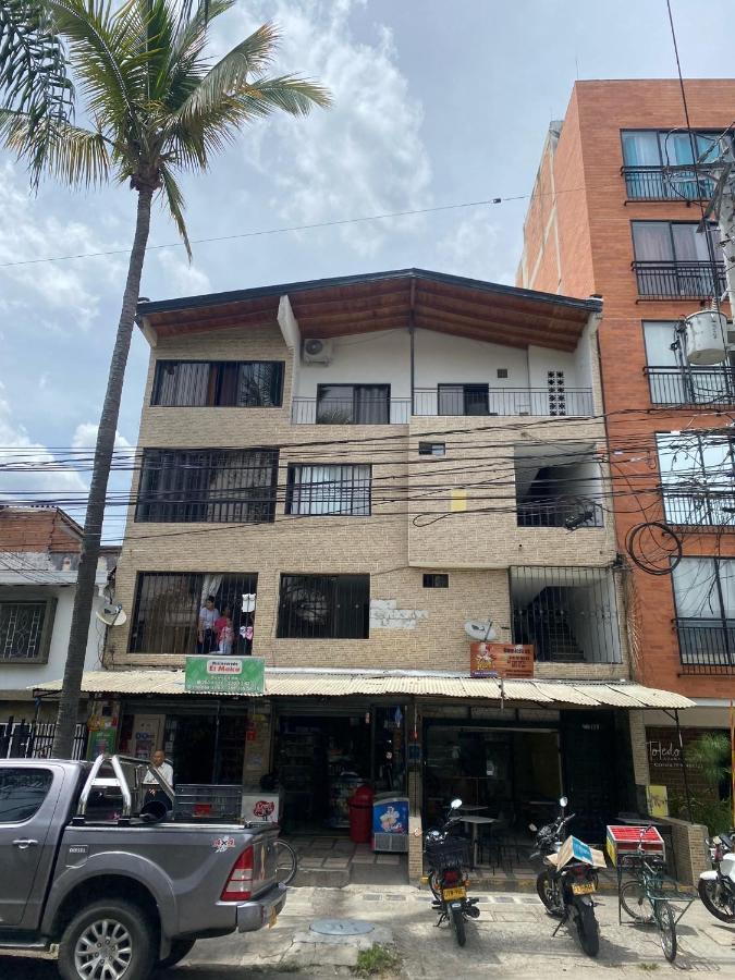 Estadio Apartamentos Medellín Exterior foto